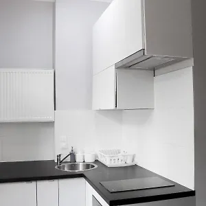 21 Podchorazych Near Royal Lazienki Park Warszawa