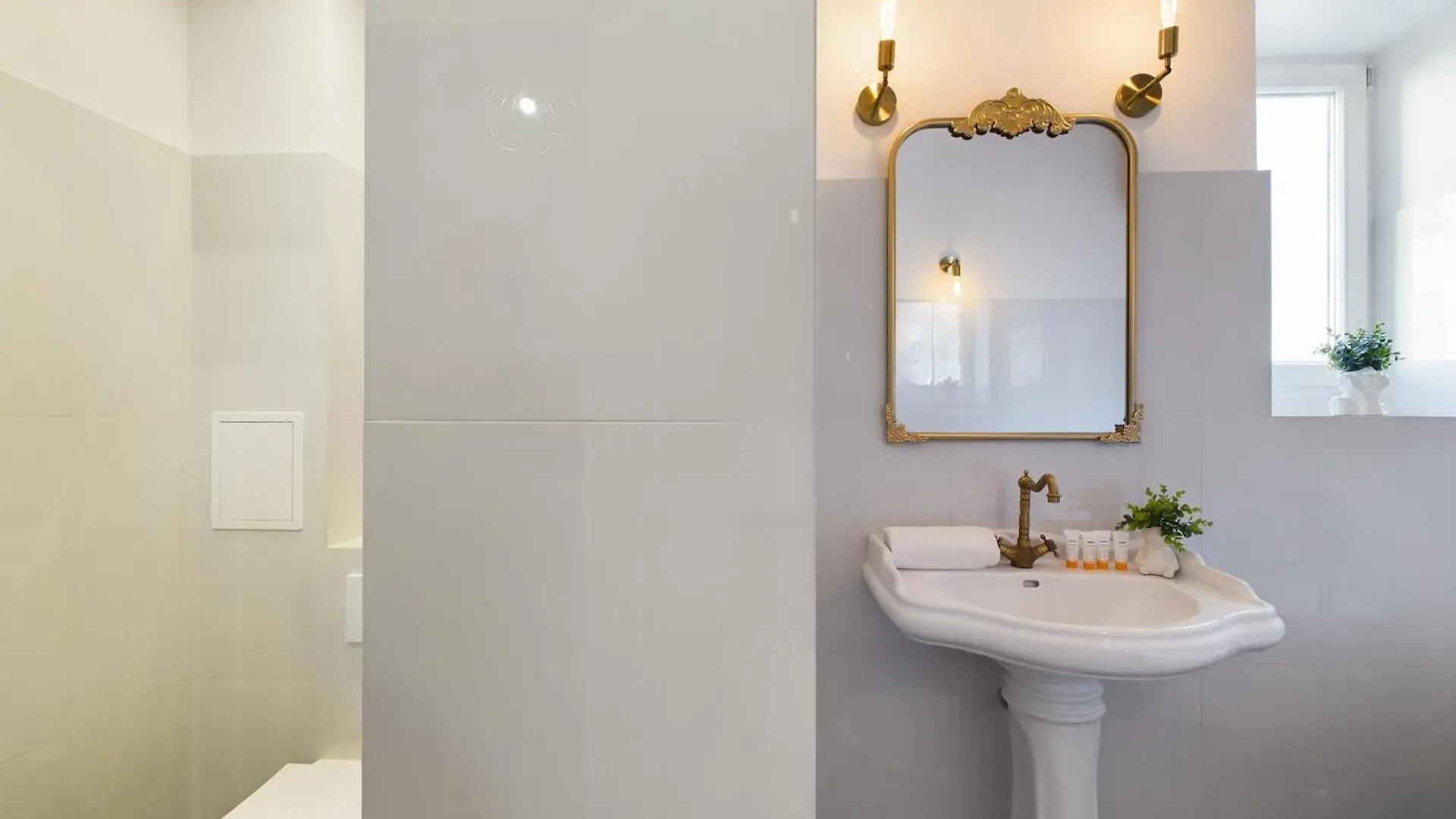 Apartments Warsaw City Center By Noclegi Renters 0*,